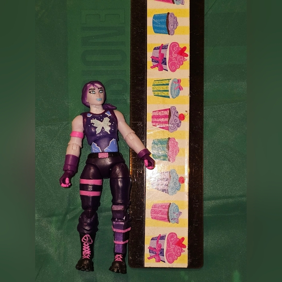 !SOLD! Action Figure Collection Set - Multicolor - Picture 3 of 3
